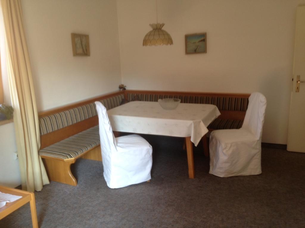 Haus Riedl Apartamento Seefeld in Tirol Quarto foto